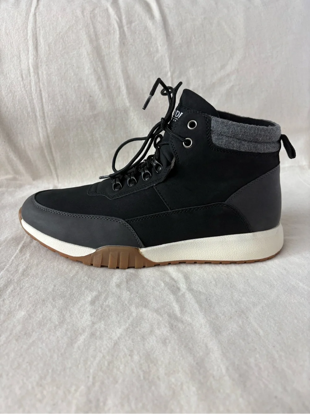 Madden by Steve Madden Haqqen Black Gray High-Top Lace-Up Sneaker Boots NEW US10